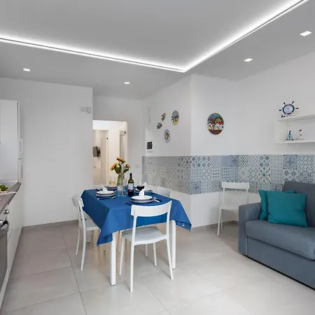 Isule Apartment & Terrace *