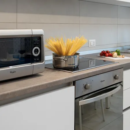 Isule Apartment & Terrace *