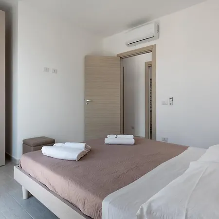 Isule Apartment & Terrace דירה סן ויטו לו קאפו
