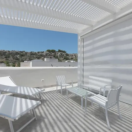 Isule Apartment & Terrace דירה *