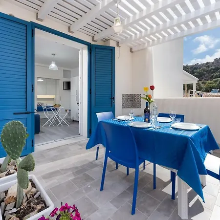 Isule Apartment & Terrace דירה *