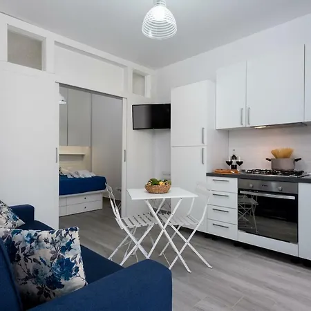 Isule Apartment
